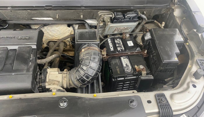 2016 Mahindra Kuv100 K6 6 STR, Petrol, Manual, 13,528 km, Engine View - Left