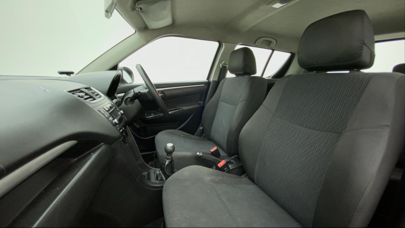 2015 Maruti Swift VXI, Petrol, Manual, 59,990 km, Right Side Front Door Cabin