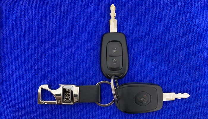 2018 Renault Kwid CLIMBER 1.0 AMT, Petrol, Automatic, 37,113 km, Key Close Up