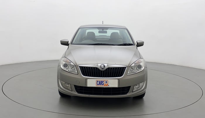 2015 Skoda Rapid 1.5 TDI CR ELEGANCE, Diesel, Manual, 1,10,999 km, Front