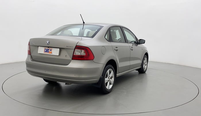 2015 Skoda Rapid 1.5 TDI CR ELEGANCE, Diesel, Manual, 1,10,999 km, Right Back Diagonal