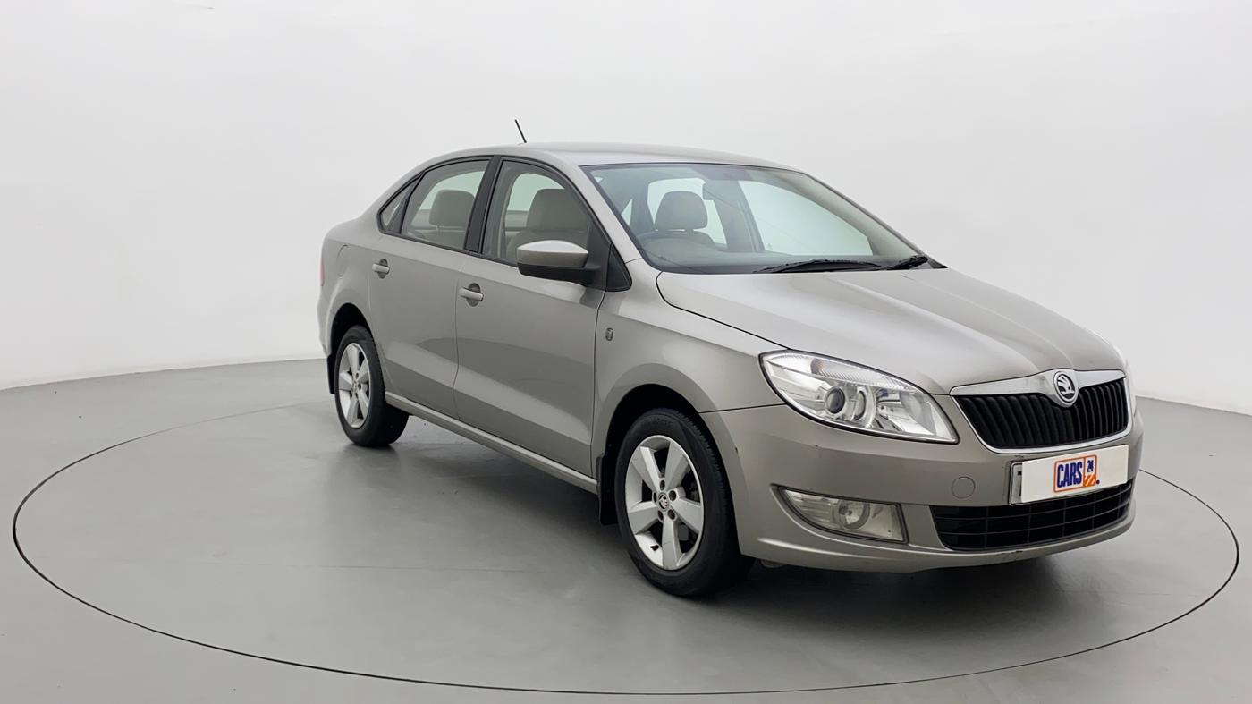 2015 Skoda Rapid 1.5 TDI CR ELEGANCE, Diesel, Manual, 1,10,999 km, SRP