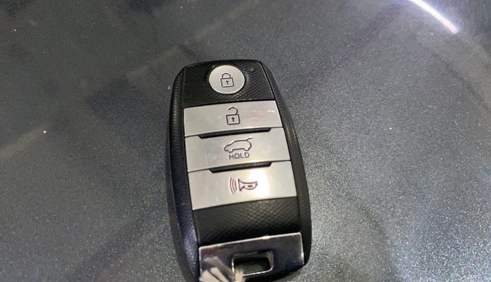 2020 KIA SELTOS GTX PLUS DCT 1.4 PETROL, Petrol, Automatic, 63,242 km, Key Close Up