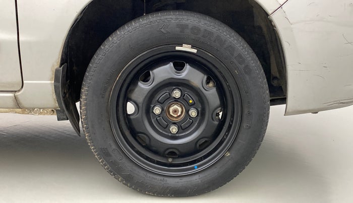 2011 Maruti Alto K10 VXI, Petrol, Manual, 26,283 km, Right Front Wheel