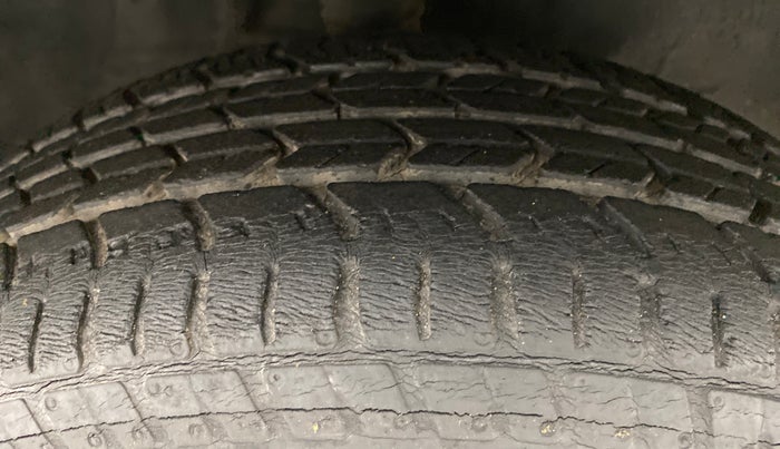2011 Maruti Alto K10 VXI, Petrol, Manual, 26,283 km, Right Front Tyre Tread