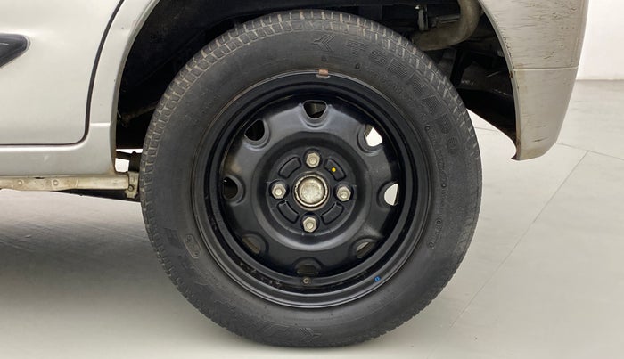 2011 Maruti Alto K10 VXI, Petrol, Manual, 26,283 km, Left Rear Wheel