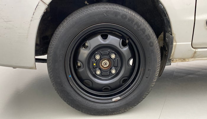 2011 Maruti Alto K10 VXI, Petrol, Manual, 26,283 km, Left Front Wheel
