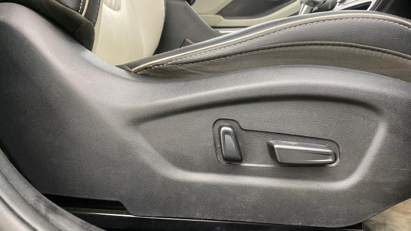 2021 Hyundai Creta SX (O) AT 1.5 DIESEL, Diesel, Automatic, 41,764 km, Driver Side Adjustment Panel