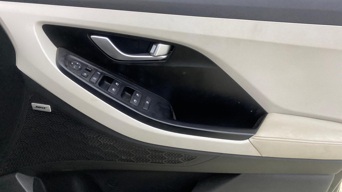 2021 Hyundai Creta SX (O) AT 1.5 DIESEL, Diesel, Automatic, 41,764 km, Driver Side Door Panels Control