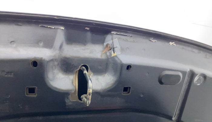 2016 Renault Duster RXL PETROL, Petrol, Manual, 23,137 km, Bonnet (hood) - Slight discolouration