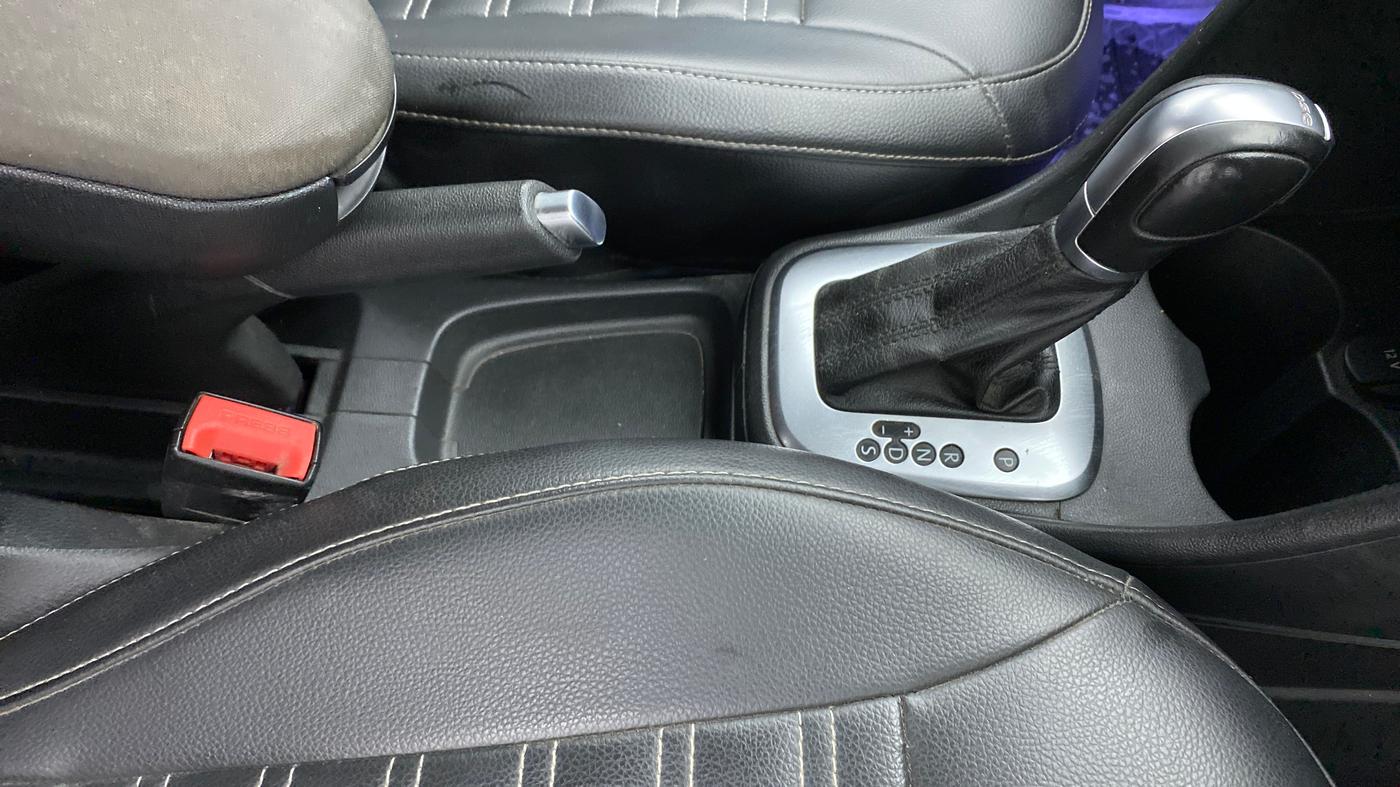 2019 Volkswagen Polo GT TSI AT, Petrol, Automatic, 94,831 km, Gear Lever