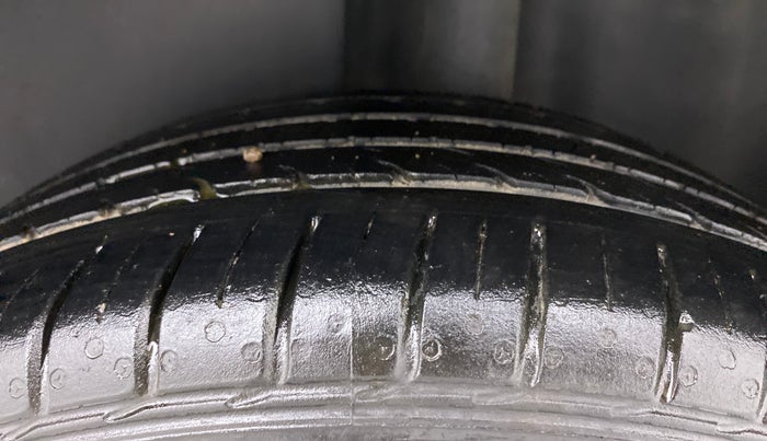2019 Volkswagen Polo GT TSI AT, Petrol, Automatic, 94,831 km, Left Rear Tyre Tread
