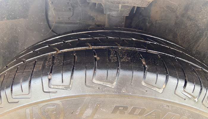 2019 Hyundai Elite i20 MAGNA PLUS 1.4 CRDI, Diesel, Manual, 91,161 km, Left Front Tyre Tread