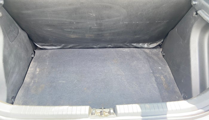 2019 Hyundai Elite i20 MAGNA PLUS 1.4 CRDI, Diesel, Manual, 91,161 km, Boot Inside