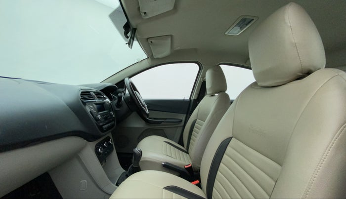 2018 Tata Tiago XZ PETROL, Petrol, Manual, 93,376 km, Right Side Front Door Cabin