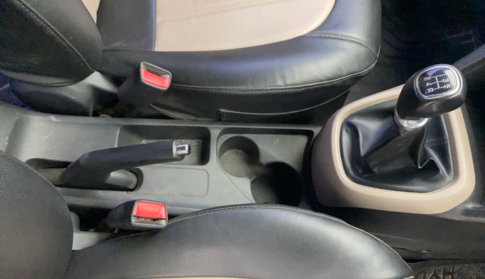 2015 Hyundai Grand i10 SPORTZ 1.2 KAPPA VTVT, Petrol, Manual, 78,560 km, Gear Lever