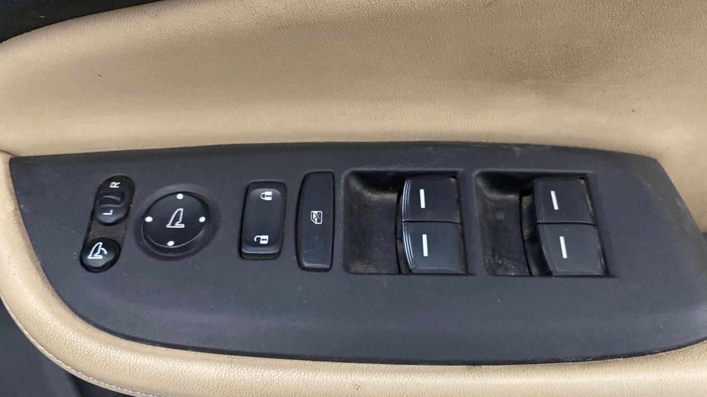 2020 Honda City 1.5L I-VTEC ZX, Petrol, Manual, 56,707 km, Driver Side Door Panels Control