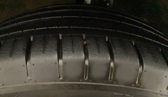 2019 Maruti Baleno ALPHA PETROL 1.2, Petrol, Manual, 83,303 km, Left Rear Tyre Tread