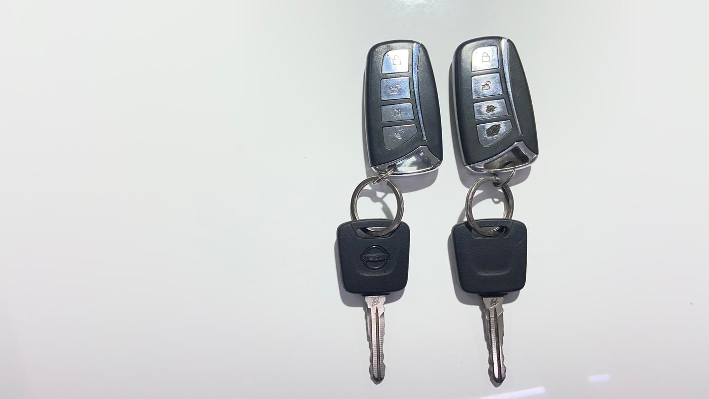 2023 Nissan MAGNITE XE, Petrol, Manual, 24,763 km, Key Close Up