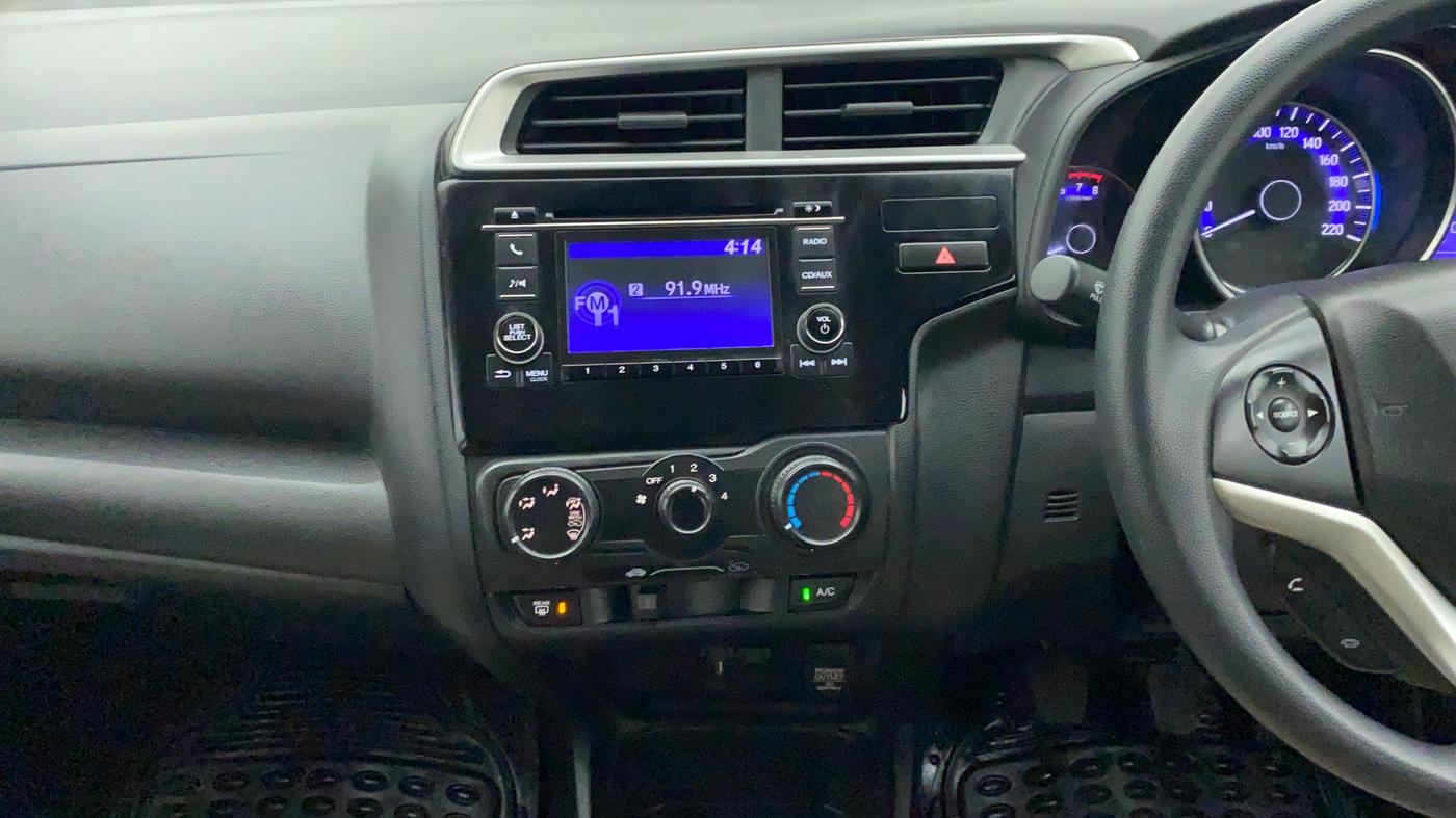 2018 Honda Jazz 1.2L I-VTEC SV, Petrol, Manual, 24,784 km, Air Conditioner
