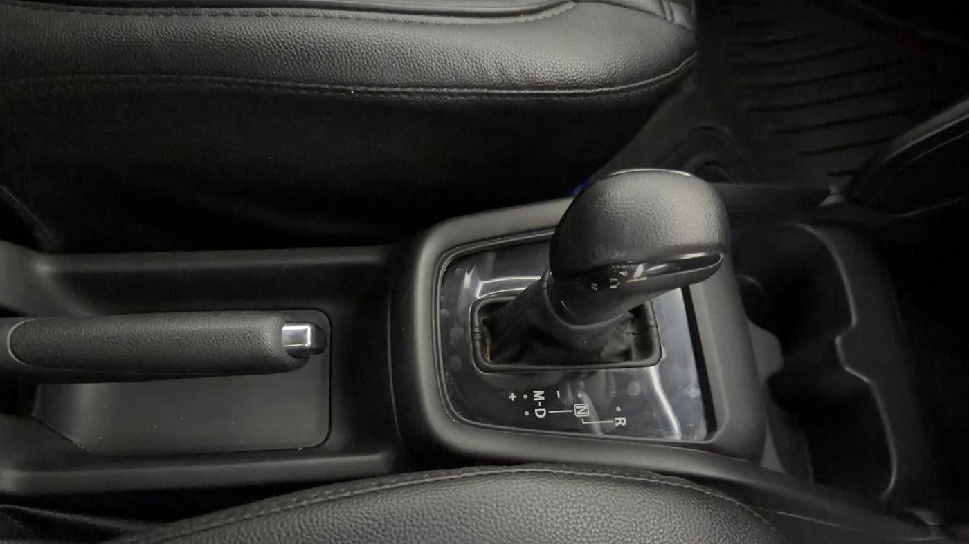 2024 Maruti Swift VXi AMT, Petrol, Automatic, 34,931 km, Gear Lever