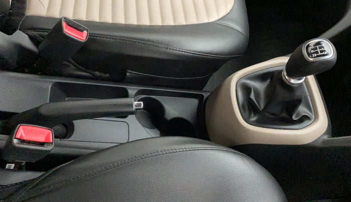 2018 Hyundai Grand i10 SPORTZ 1.2 KAPPA VTVT, Petrol, Manual, 18,049 km, Gear Lever