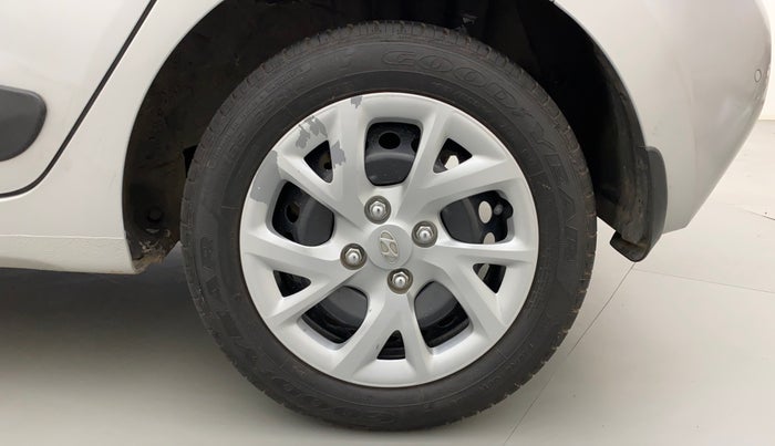 2018 Hyundai Grand i10 SPORTZ 1.2 KAPPA VTVT, Petrol, Manual, 18,049 km, Left Rear Wheel