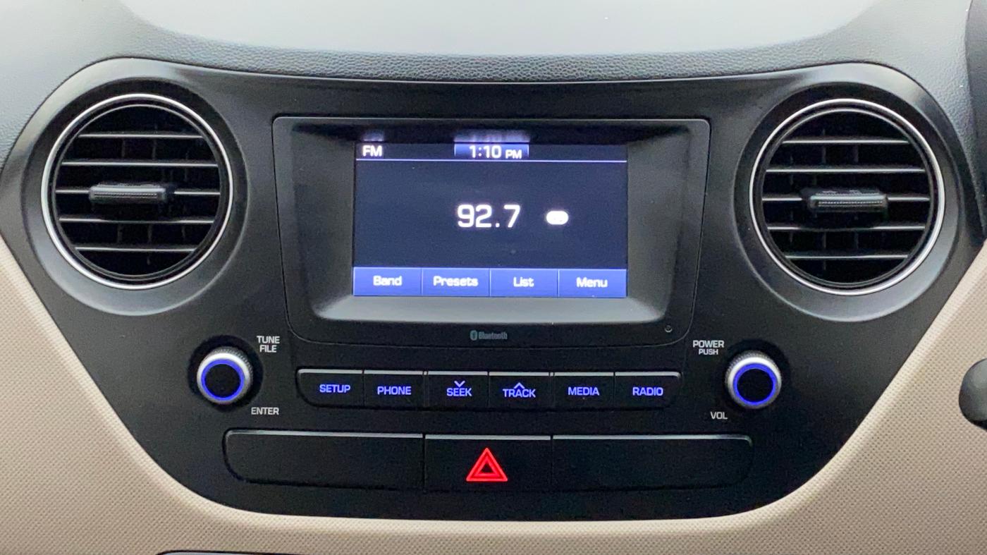 2018 Hyundai Grand i10 SPORTZ 1.2 KAPPA VTVT, Petrol, Manual, 18,049 km, Infotainment System