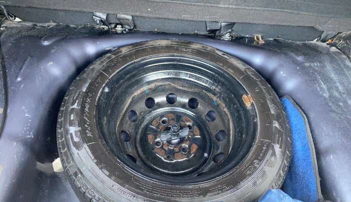 2011 Hyundai Eon MAGNA O, Petrol, Manual, 59,600 km, Spare Tyre