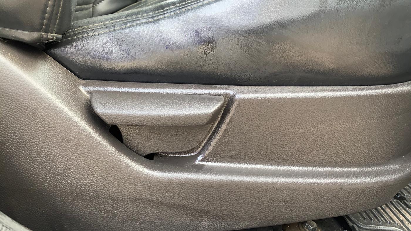 2011 Hyundai Eon MAGNA O, Petrol, Manual, 59,600 km, Driver Side Adjustment Panel