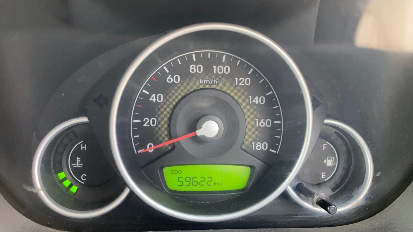 2011 Hyundai Eon MAGNA O, Petrol, Manual, 59,600 km, Odometer Image