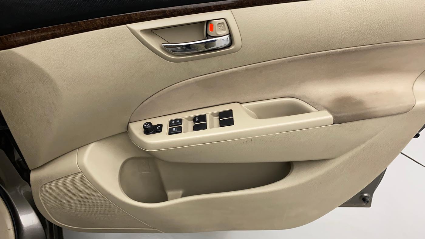 2015 Maruti Swift Dzire VXI, Petrol, Manual, 72,158 km, Driver Side Door Panels Control