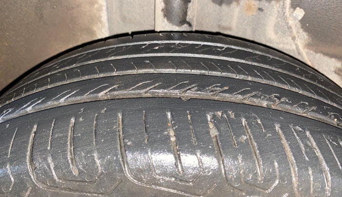 2022 Tata ALTROZ XZ PETROL, Petrol, Manual, 38,959 km, Right Rear Tyre Tread