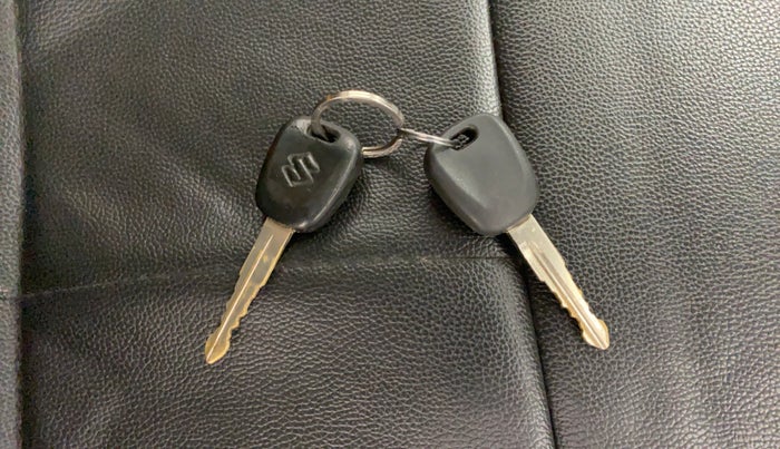 2018 Maruti Wagon R 1.0 LXI CNG, CNG, Manual, 57,393 km, Key Close Up