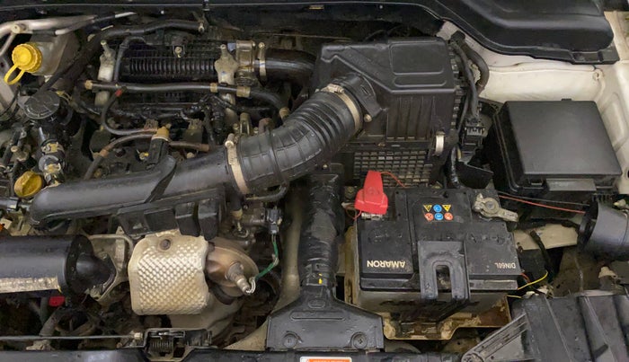 2022 Mahindra XUV300 W4 1.2 PETROL, Petrol, Manual, 56,241 km, Engine View - Left