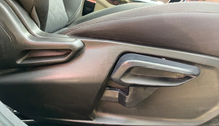 2021 Tata NEXON XZA PLUS (O) PETROL, Petrol, Automatic, 48,683 km, Driver Side Adjustment Panel