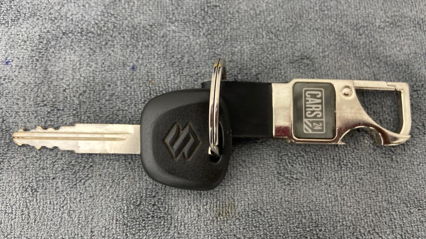 2022 Maruti Eeco 5 STR AC CNG (O), CNG, Manual, 1,639 km, Key Close Up