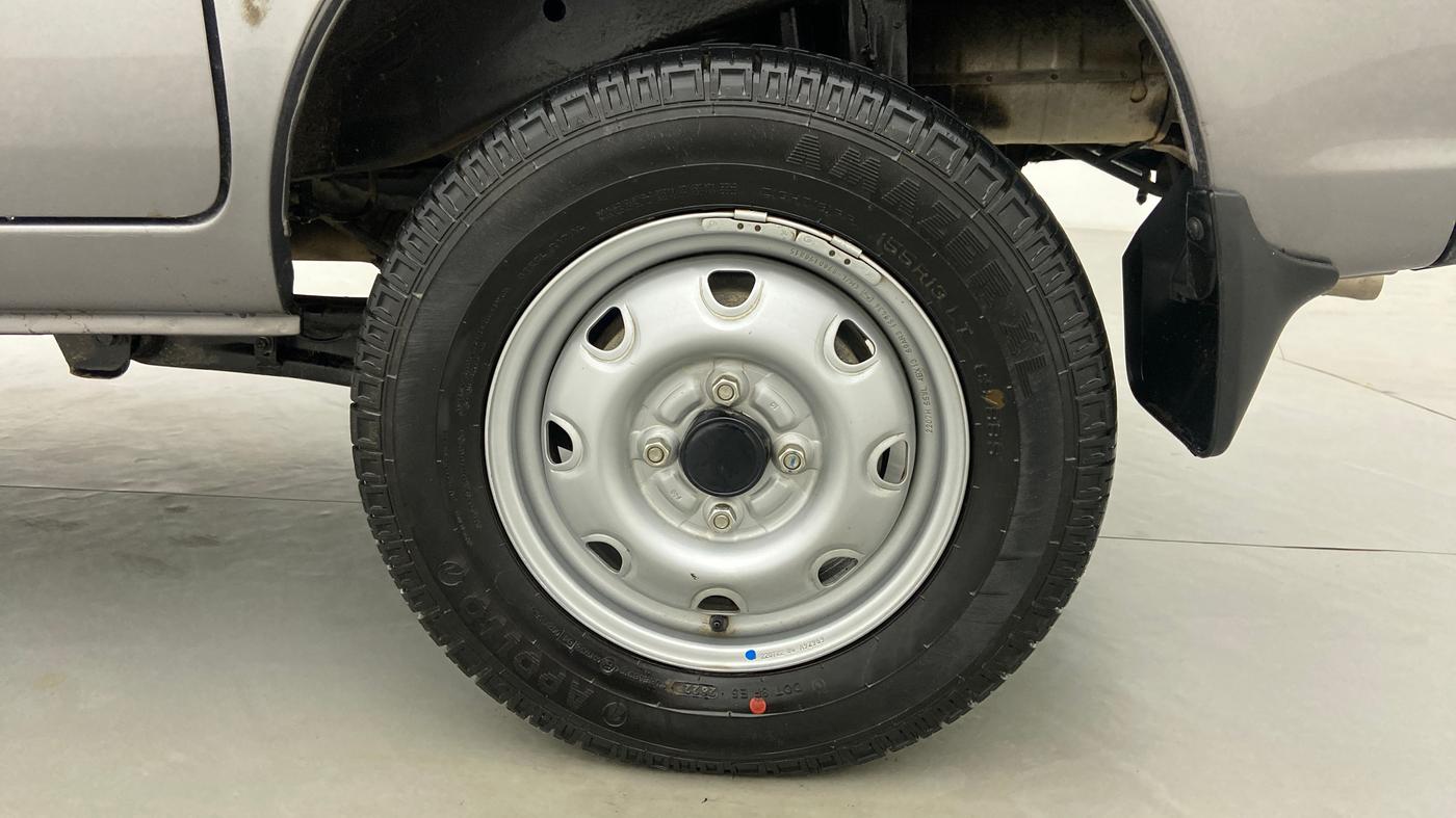 2022 Maruti Eeco 5 STR AC CNG (O), CNG, Manual, 1,639 km, Left Rear Wheel