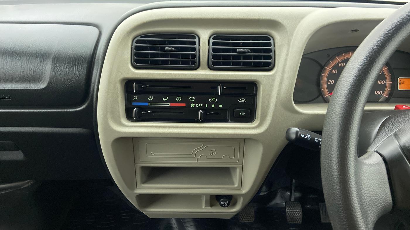 2022 Maruti Eeco 5 STR AC CNG (O), CNG, Manual, 1,639 km, Air Conditioner