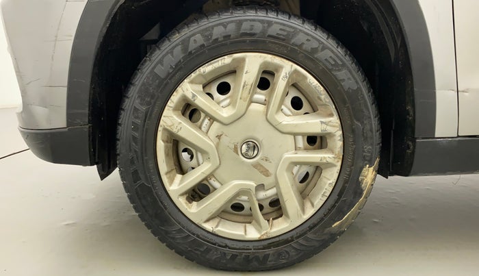 2019 Maruti Vitara Brezza LDI, Diesel, Manual, 29,399 km, Left Front Wheel