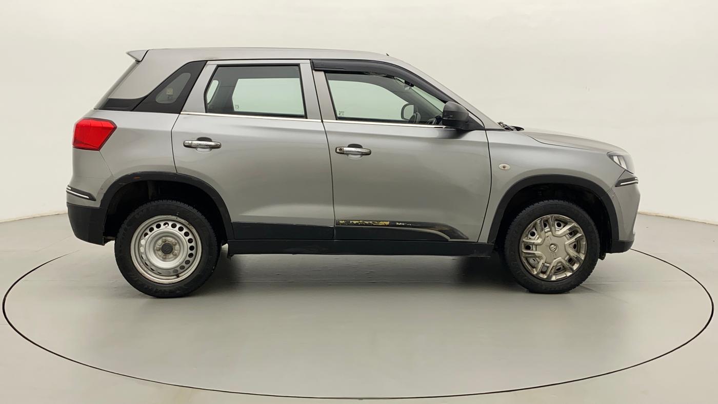 2019 Maruti Vitara Brezza LDI, Diesel, Manual, 29,399 km, Right Side View
