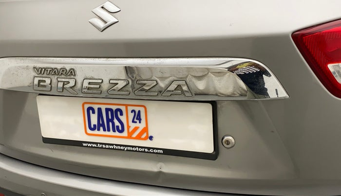 2019 Maruti Vitara Brezza LDI, Diesel, Manual, 29,399 km, Dicky (Boot door) - Slightly dented