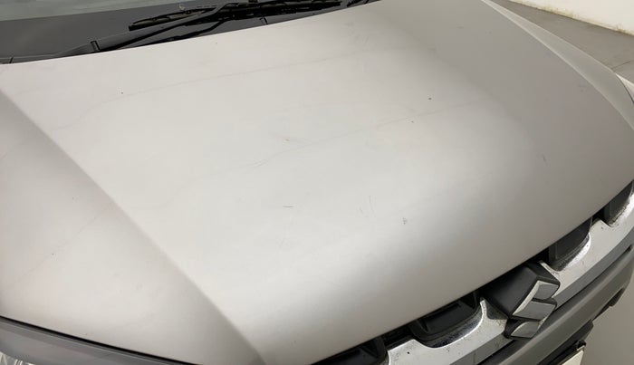 2019 Maruti Vitara Brezza LDI, Diesel, Manual, 29,399 km, Bonnet (hood) - Minor scratches