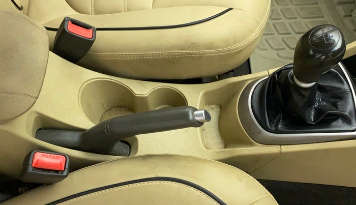 2015 Hyundai Verna FLUIDIC 4S 1.6 VTVT S, Petrol, Manual, 41,660 km, Gear Lever
