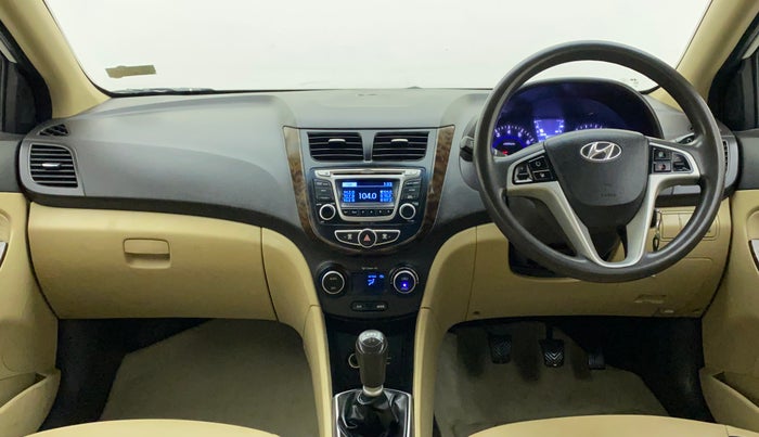 2015 Hyundai Verna FLUIDIC 4S 1.6 VTVT S, Petrol, Manual, 41,660 km, Dashboard