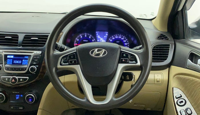 2015 Hyundai Verna FLUIDIC 4S 1.6 VTVT S, Petrol, Manual, 41,660 km, Steering Wheel Close Up