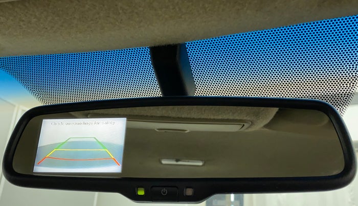 2015 Hyundai Verna FLUIDIC 4S 1.6 VTVT S, Petrol, Manual, 41,660 km, IRVM Reverse Camera