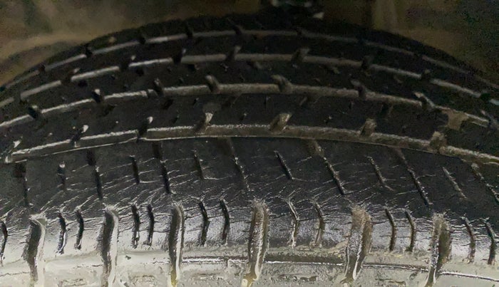 2015 Maruti Alto K10 VXI AMT, Petrol, Automatic, 47,487 km, Left Front Tyre Tread