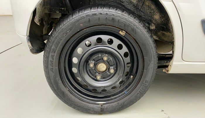2013 Maruti Wagon R 1.0 VXI, Petrol, Manual, 60,856 km, Right Rear Wheel