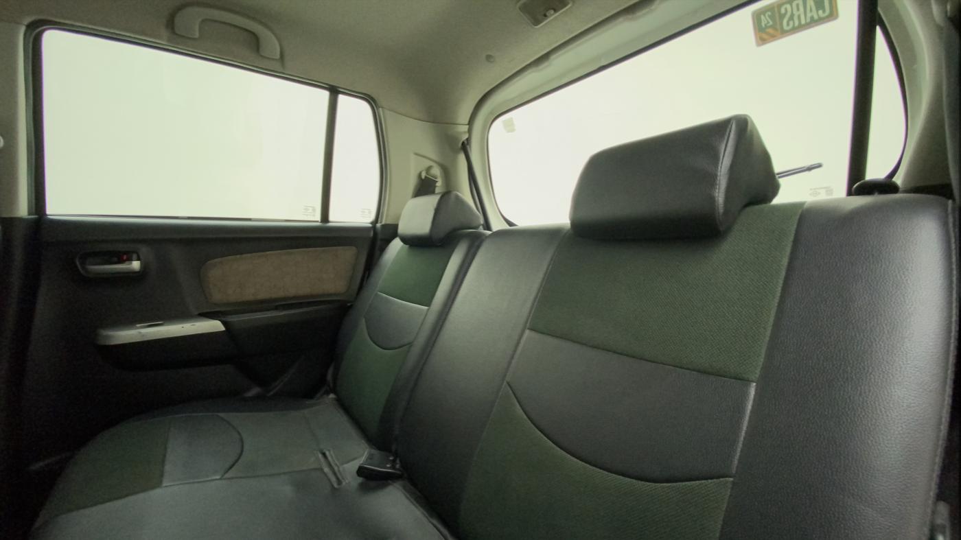 2013 Maruti Wagon R 1.0 VXI, Petrol, Manual, 60,856 km, Right Side Rear Door Cabin